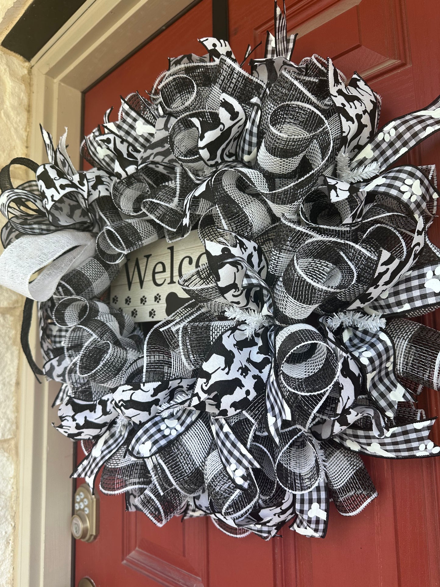 Welcome dog bone wreath
